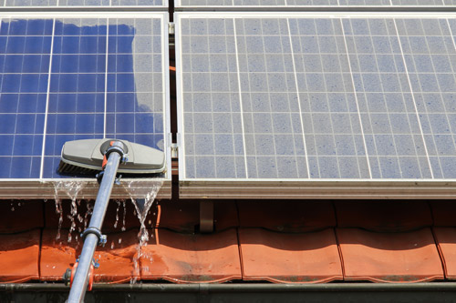 solar panel cleaning safely