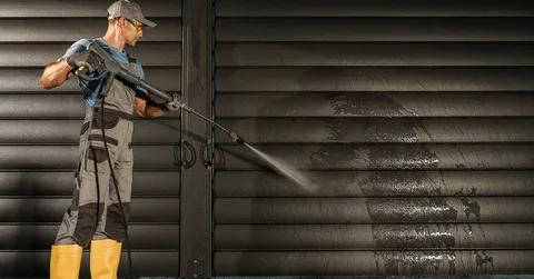 commercial pressure washing